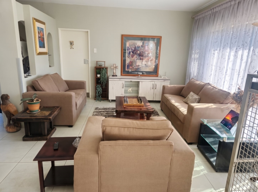 6 Bedroom Property for Sale in Dan Pienaar Free State